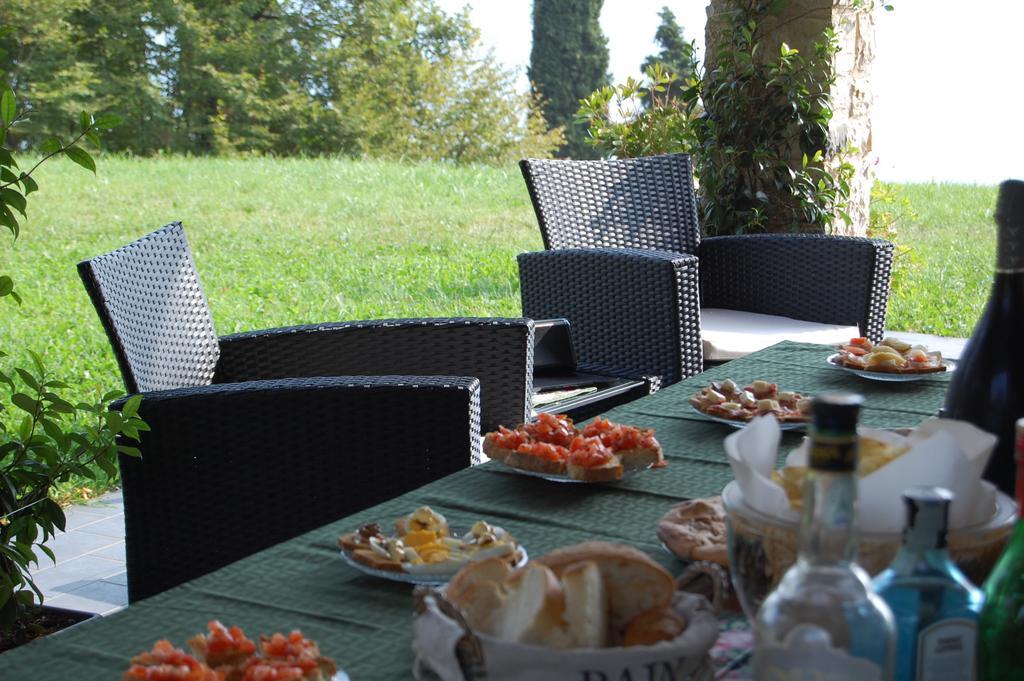 Agriturismo Casa Del Castagneto Гарньяно Номер фото