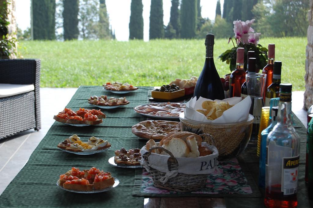 Agriturismo Casa Del Castagneto Гарньяно Номер фото