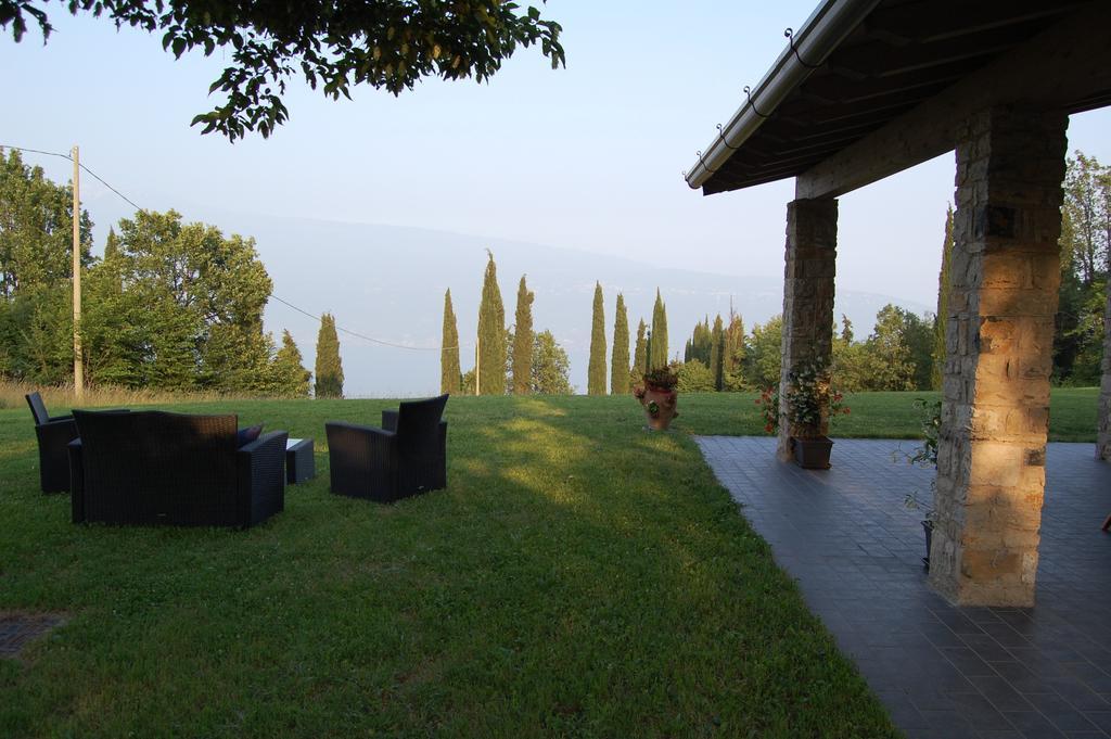 Agriturismo Casa Del Castagneto Гарньяно Номер фото
